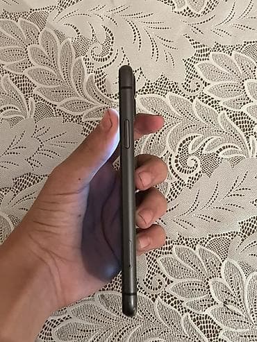 note 11 pro plus: IPhone 11, 64 GB, Qara — 5