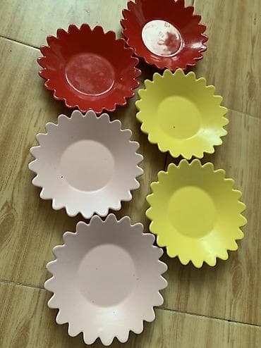 mini drel satilir: Məhsul: Mətbəx və ev üçün müxtəlif əşyalar paketi Tərkib: - Piyada — 5