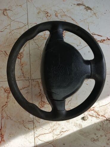 Lentlər: Məhsul: Avtomobil sükanı - Rəng: Qara - Material: Teksturalı — 1