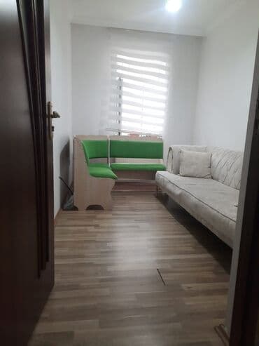 demir profil: Kiraye verilir: Sumqayitda, 41- ci mehellede avtovaqzala 5 deq.yolu — 1