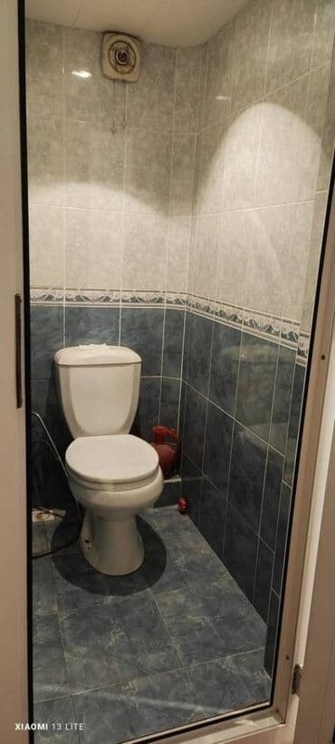 evler bineqedide: Bakı, Bakıxanov qəs., 3 otaqlı, Köhnə tikili, 70 kv. m — 10