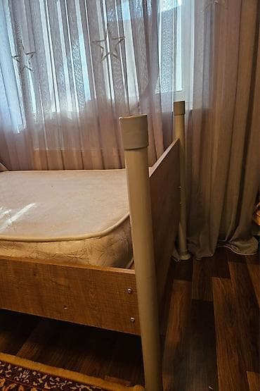 Çarpayılar: Təknəfərlik çarpayı, Bazalı, Matras ilə, Siyirməsiz — 3