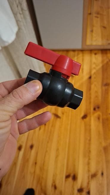 Plastik şarvan (ball valve) - Material: yüksək keyfiyyətli plastik