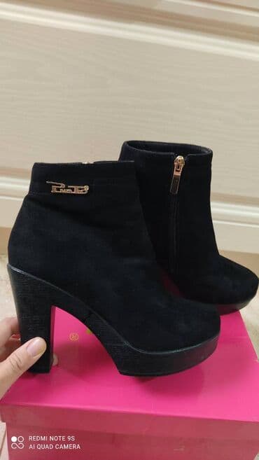 brend qadin ayaqqabilari: Ölçü: 37, İşlənmiş — 3