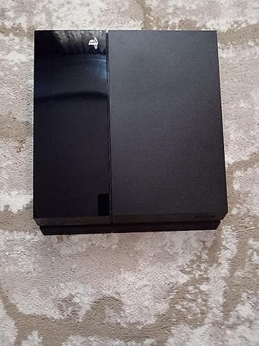 sony playstation 4: PlayStation 4 (PS4) konsolu – komplekt Xüsusiyyətlər: - Model — 2