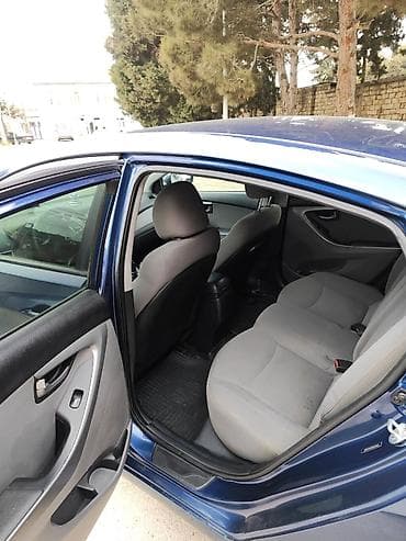 uaz satisi: Hyundai Elantra: 1.8 l | 2015 il Sedan — 7