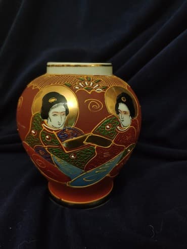 ev guller: !!!!! ENDIRIMƏ DÜŞDÜ!!!!! Qədimi Yapon KUTANI 1940il güldan əl işi 24k — 3