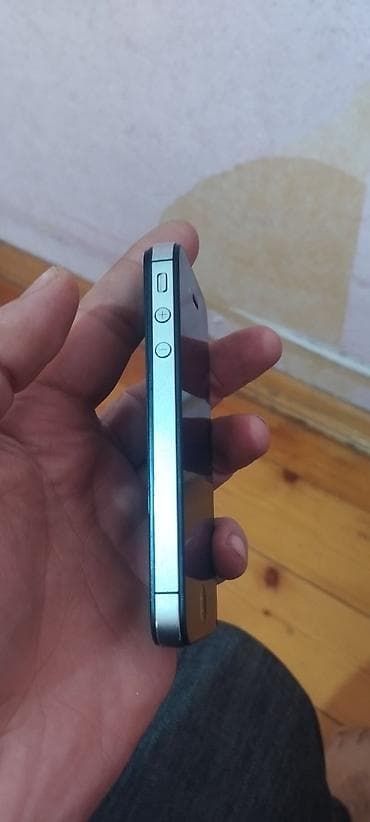ipone 8 pilus: IPhone 4S, < 16 GB, Jet Black, Zəmanət, Kredit, Qırıq — 4