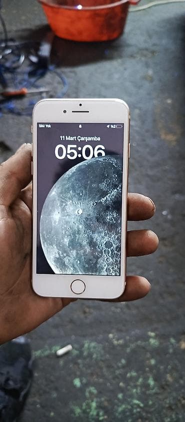 IPhone 8, Qızılı, Barmaq izi — 2