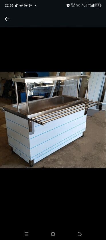 hazır vitrin: Paslanmayan metaldan hazırlanmış, üstü şüşə ilə örtülmüş, yeməklərin — 1