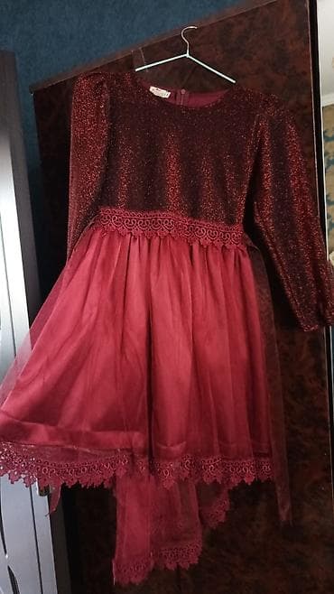 ad gunu donlari: 9-10 yaş üçun 1-2 defe geynilib.Qız uşağı üçün ziyafət donu.Bileceri — 1