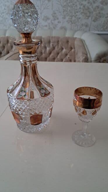 büllür: Rəng - Qızılı, Xrustal — 1