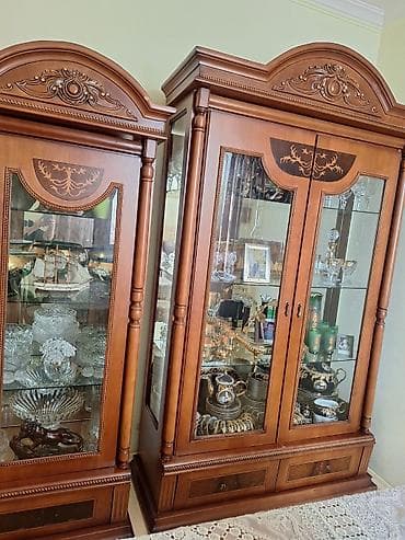 islenmis sifoner: Təcili satilir! Klassik üslubda vitrinalı bufet dəsti, 3500 dollara — 1