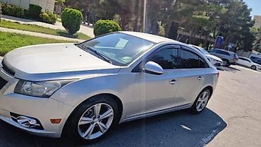 kruz fara: Chevrolet Cruze: 1.4 l | 2013 il 286532 km Sedan — 1