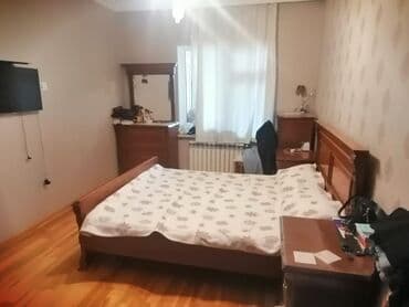 купить комнату гостиничного типа: Satış üçün mənzil – geniş və işıqlı. - Planlaşdırma: iri qonaq otağı — 10