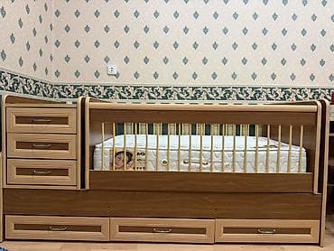 Для девочки и мальчика, Четырехугольная, Колыбель, С матрасом, Без механизма качания