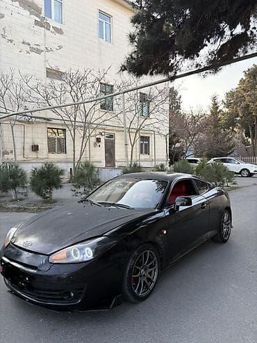 qolf kar: Hyundai Tiburon / Coupe – sport üslublu 2 qapılı kupe Xüsusiyyətlər — 3