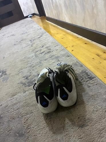 kanon aleti: Butslar Adidas, Ölçü: 42, Yeni — 3