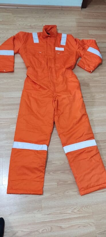 qaqa geyimi: Çox qalın kombinizondur.boyuk razmerdir.geyinilmeyib — 1