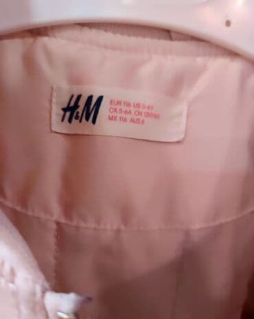 дождевик купить в баку: Kurtka nezik iki üzlü 15 AZN
6,7 yaş üçun 
HM den alınıb baha — 2