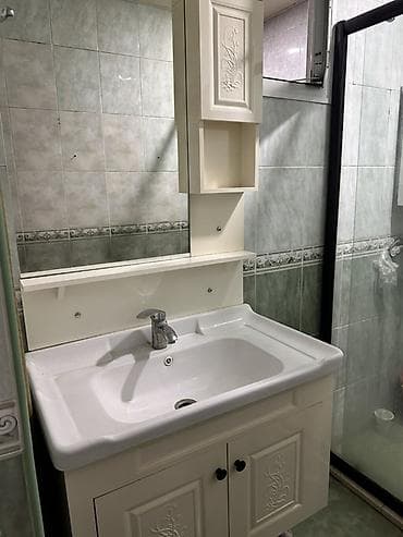 istikbal az: Moydadır TƏCİLİ SATILIR Çox az istifadə olunub. Heç bir yerində — 3