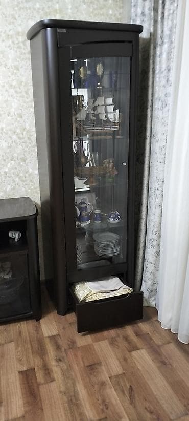 2ci el stul: Qiymət ikisinə aiddir. Əla vəziyyətdədi. Həzi Aslanov metrosu — 2