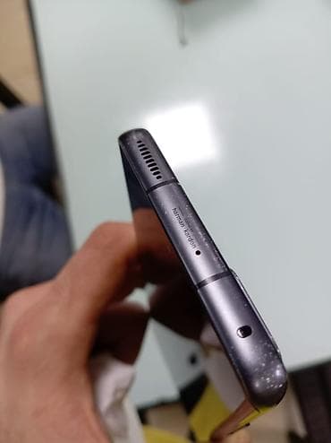 ayfon 8 pro: Xiaomi 12, цвет - Черный, 
 Две SIM карты — 6