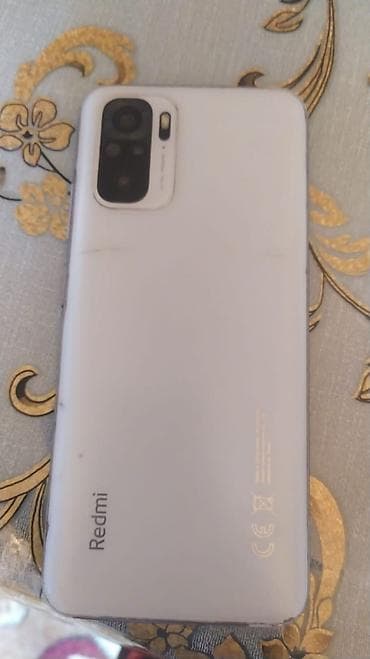antik telefon: Redmi 10, 64 GB, rəng - Ağ, Qırıq — 1