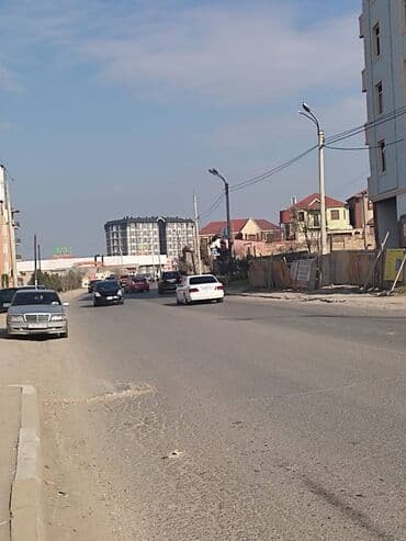 8 noyabr: Masazır 6 otaqlı, 362 kv. m, Təmirsiz — 1