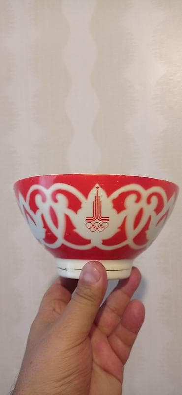 Retro fincan/kasa – Moskva 1980 Olimpiya oyunları mövzulu - Material — 1