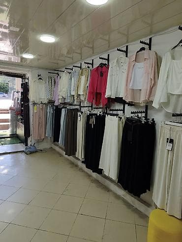 kiraye evler telebe: İnşaatçılar Saf Su marketle üz üze Aura canta mağazasının Giriş — 3