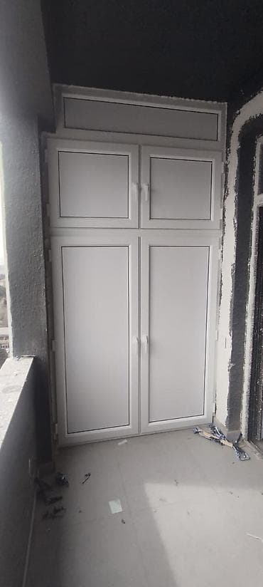 balkon skaflari: Plastik polkalı və polkasız şkaflar keyfiyyətli profillə sifarişlər — 5