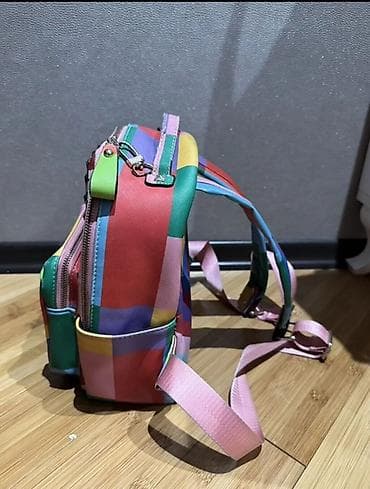 Maskalar, eynəklər: Rəngli mini bel çantası/rükzak - Dizayn: Çoxrəngli “V” naxışlı parça — 2