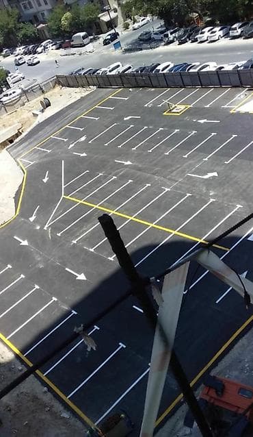 ikinci el pencereler: Asfalt islerini görürük mehelle daxili yolarin abyekt sahelerinin bina — 3