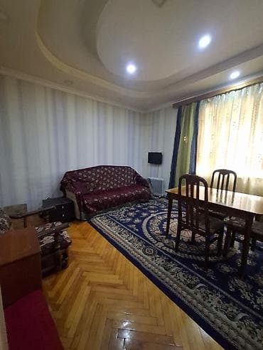 ev kirayəsi: Tam merkezde. 28 may metrosunun teze cixisina yaxin erazide,Amerka — 3