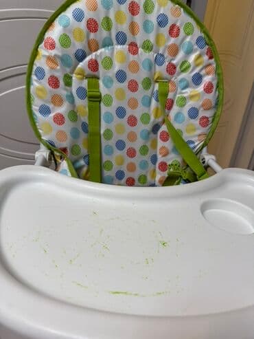 Uşaq üçün yemək kreslosu - Rəngarəng xallı oturacaq və arxalıq, yaşıl