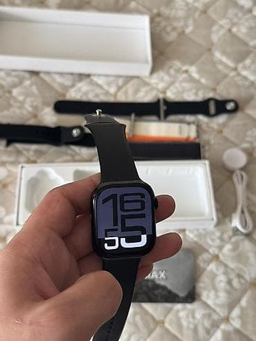 saat telefon: Ağıllı saat apple watch a class – kvadrat ekranlı, qara silikon — 4