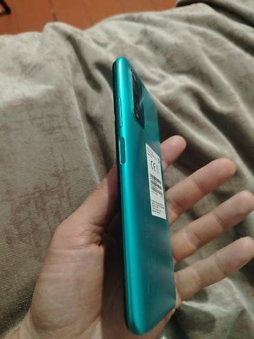jack tikiş maşınları: Xiaomi 9T idyal veziyyetdedi hec bir problemi yoxdu qadin işledir — 2