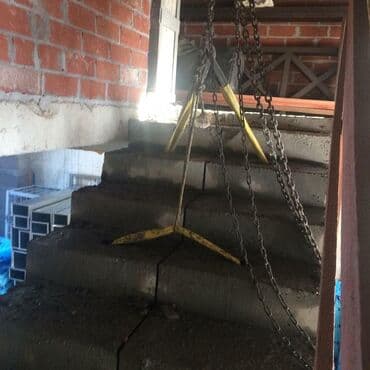 3 eded xoncali taxda qapi lazimdir: Beton deşmə beton kəsmə kesimi boru yerlerinin acilmasi — 1