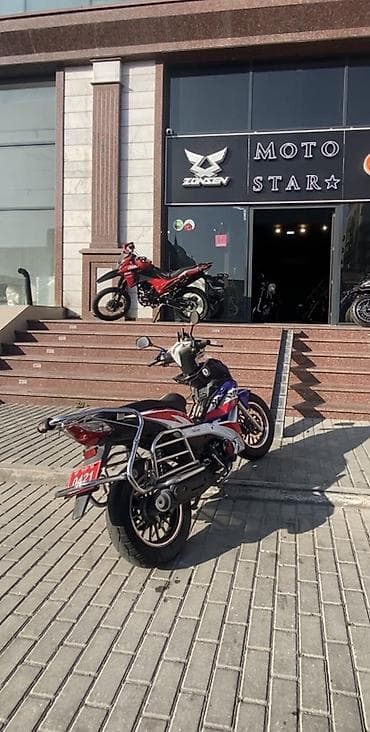 trator 80: 80 sm3, 20000 km — 2