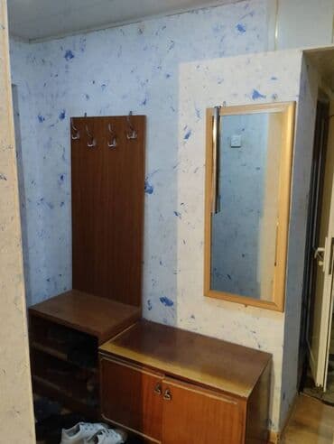 кызыл аскер квартира: Баку, 3 комнаты, Вторичка, м. Эльмляр Академиясы, 70 м² — 4