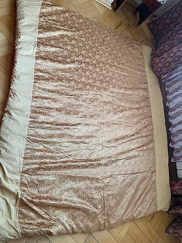 Yorqan eni 1.60, uzun 1.80
temizdir