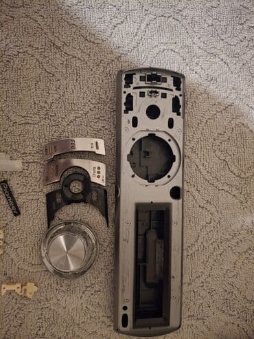 разборка ауди: Pioneer 6850 ekran hisseleridi içinen bir detalı sınıqdı qalanı yaxşı — 3