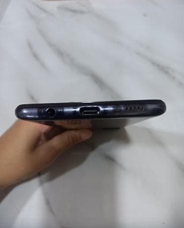 samsung fold 4: Samsung Galaxy A51, rəng - Qara, İki sim kartlı — 5