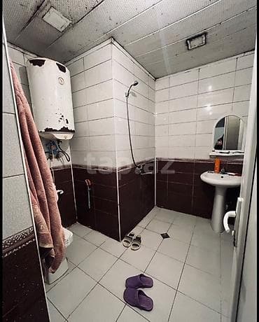 evlerin kreditle satisi: 2 otaqlı mənzil – şəhər daxili məhəllədə Plan və sahə: - 2 ayrı otaq — 8