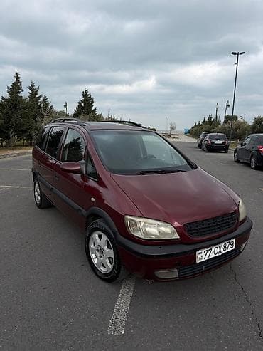 Opel Zafira: 1.8 l | 2000 il 427000 km Van/Minivan