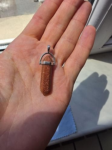 Kulonlar: Qızılqum daşı (Goldstone) asmalı kulon - Material: Parıltılı — 1