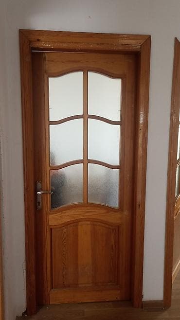 taxta lovhə: Taxta arasındaqapılar – şüşəli model - Material: tam ağac (təbii ağac — 3