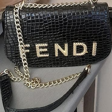 Çiyin çantası, Fendi, Yeni lalafo.az -da Çiyin çantası, Fendi, Yeni