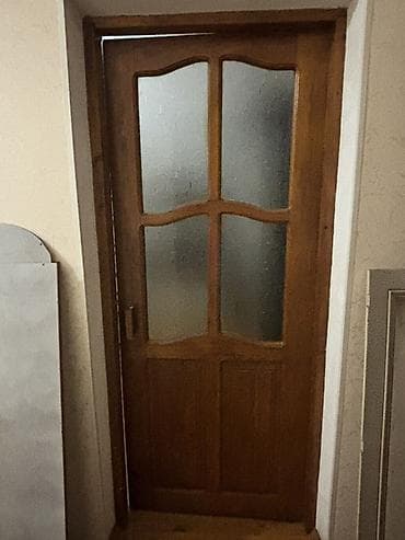 Taxta qapi 3edəd var